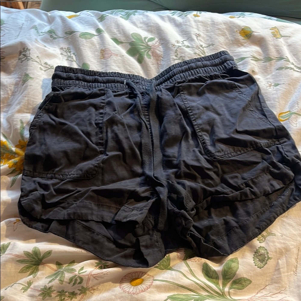High waisted drawstring shorts